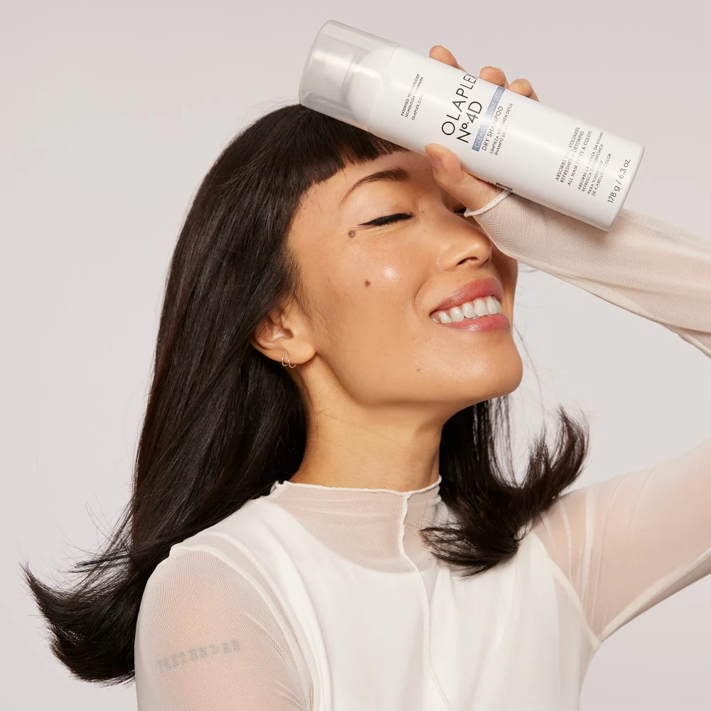Olaplex No.4D Clean Volume Detox Dry Shampoo 250 ml - Image 7